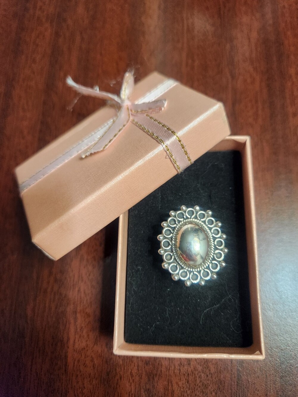 Silver-Tone Oval Filigree Statement Ring - Pink Box